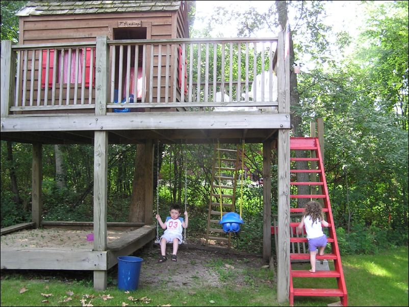 Robinson's in the Tree House